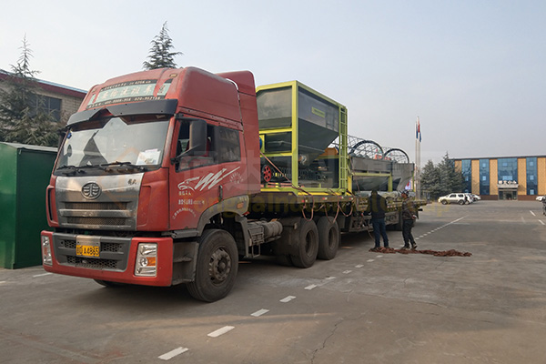 廣東深圳粉狀有機(jī)肥生產(chǎn)線廠家發(fā)貨