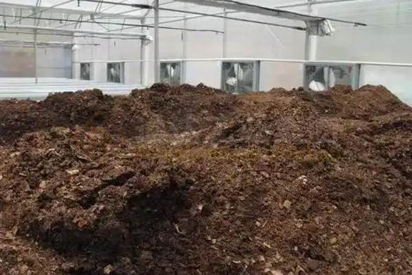 牛場的牛糞怎么處理?牛糞深加工處理方法及用途