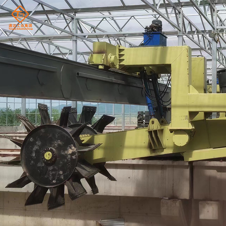 萬頭豬場年排糞污水量多少?有機肥生產(chǎn)設(shè)備錢